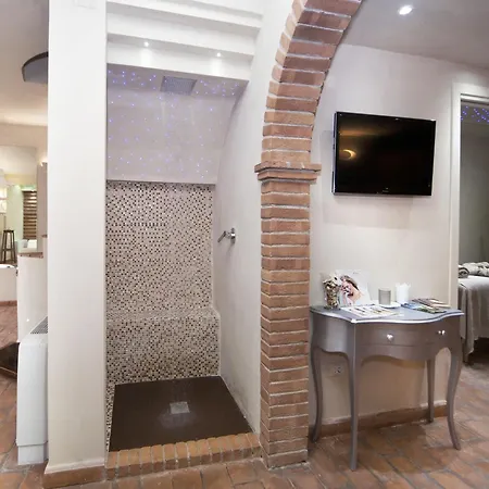 Mansion In With Swimming Pool Hébergement de vacances Montefiascone