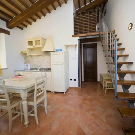 Mansion In With Swimming Pool Hébergement de vacances