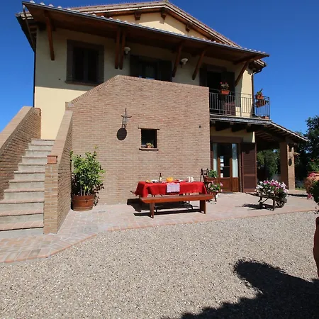 Mansion In With Swimming Pool Feriehus